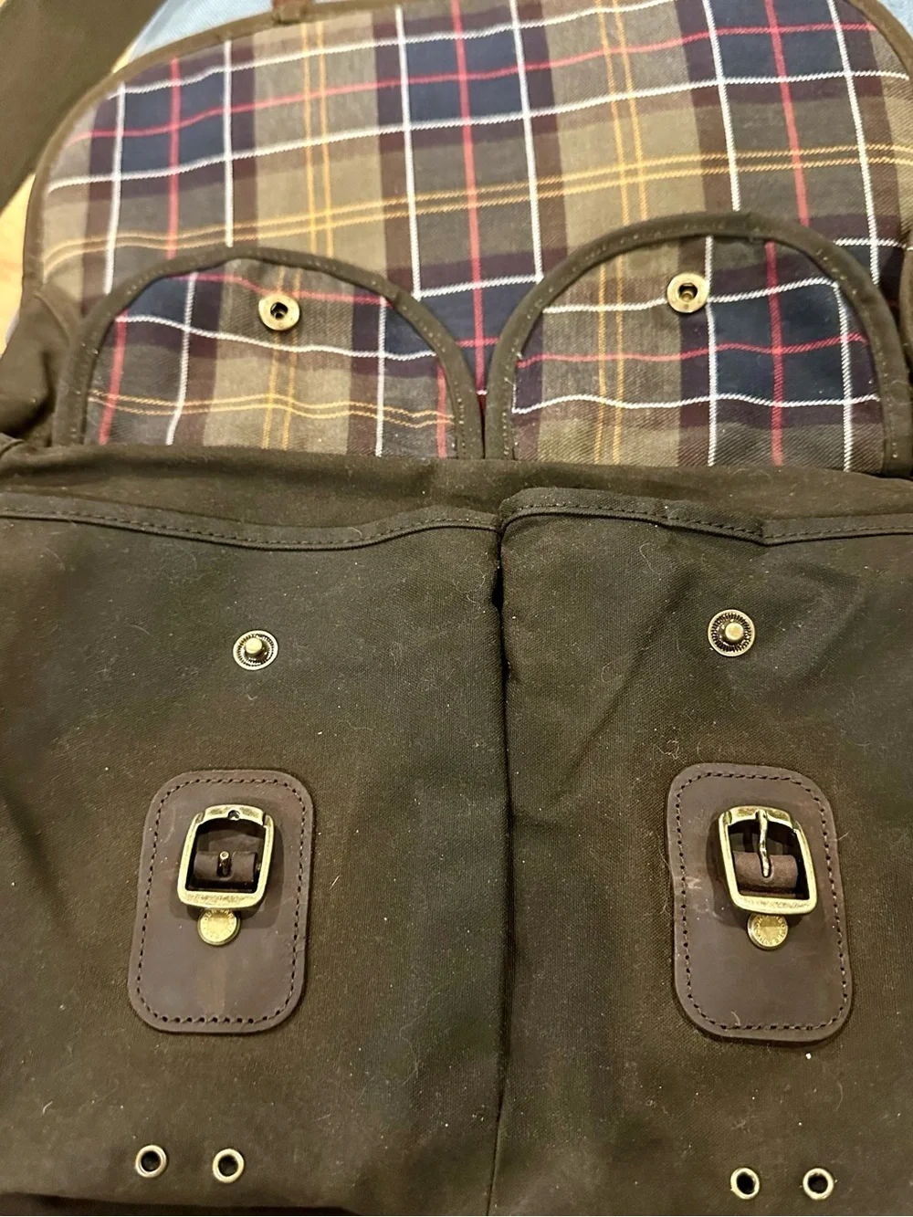 Barbour messenger bag